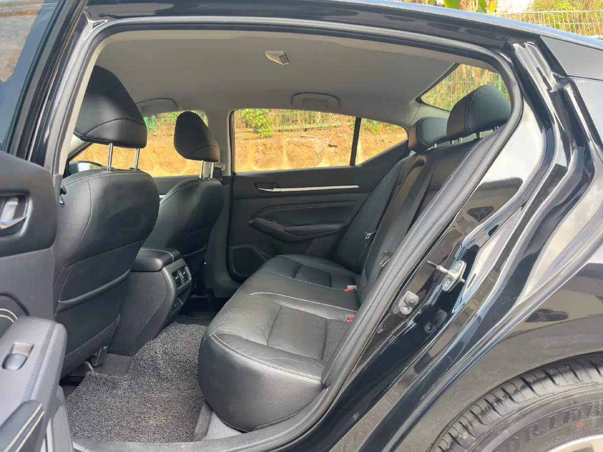 2022 Nissan Teana 2.0L 156HP L4 CVT,autocango,china used car exporter,china ev exporter,chinese used car exporter,chinese used ev exporter