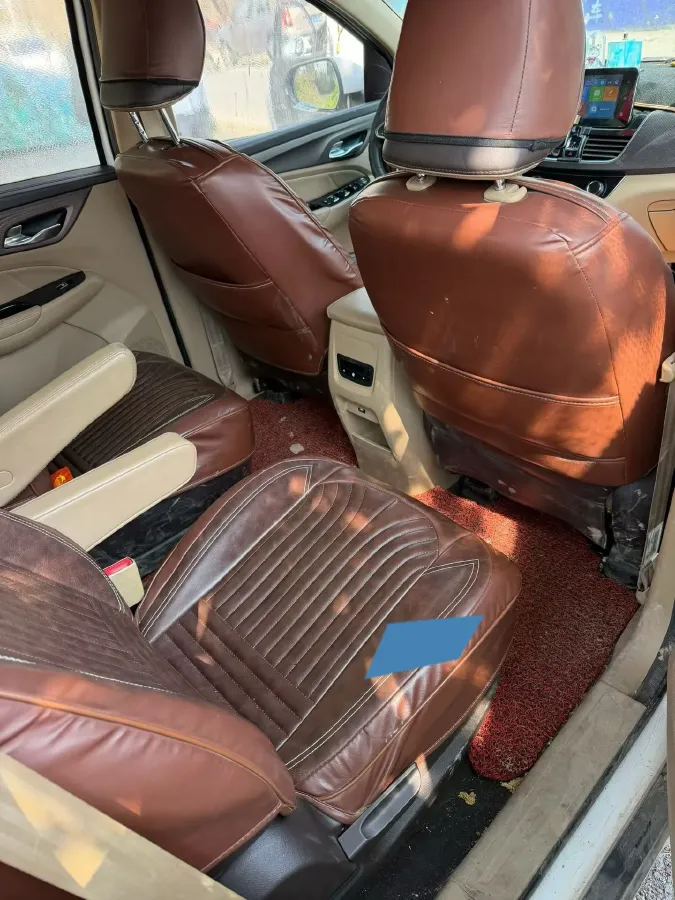 2017 BaoJun 730 1.5T 150HP L4 6MT,autocango,china used car exporter,china ev exporter,chinese used car exporter,chinese used ev exporter