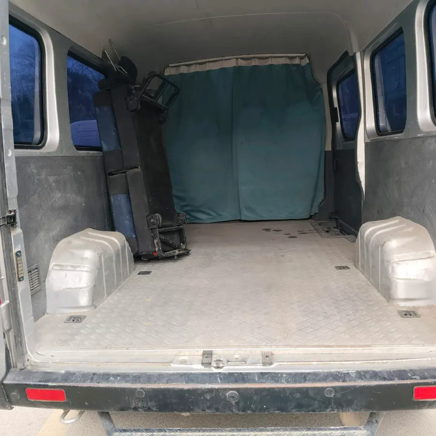 2023 Dongfeng RuiQi 6 2.3T 163HP L4 6MT,autocango,china used car exporter,china ev exporter,chinese used car exporter,chinese used ev exporter