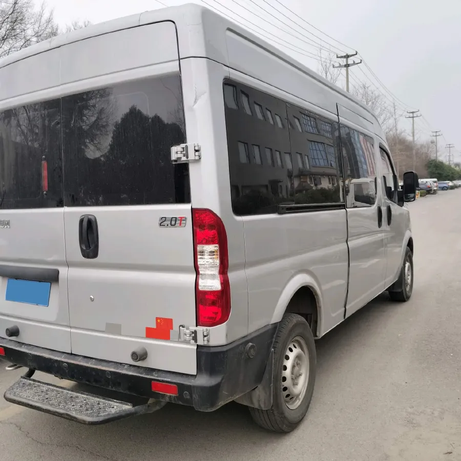 2023 Dongfeng RuiQi 6 2.3T 163HP L4 6MT,autocango,china used car exporter,china ev exporter,chinese used car exporter,chinese used ev exporter