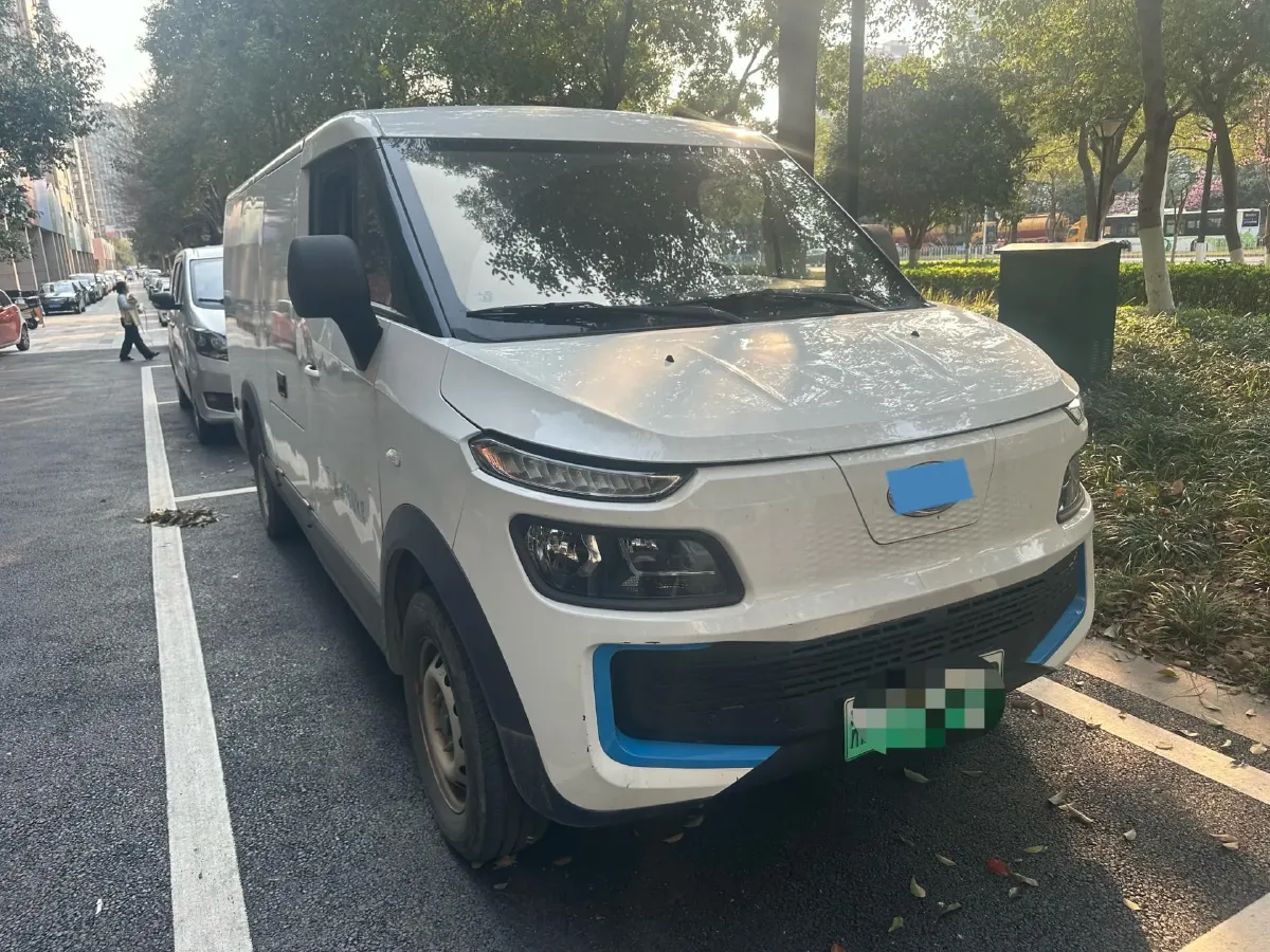 2022 Karry Dolphin EV BEV 43.5KWH,autocango,china used car exporter,china ev exporter,chinese used car exporter,chinese used ev exporter