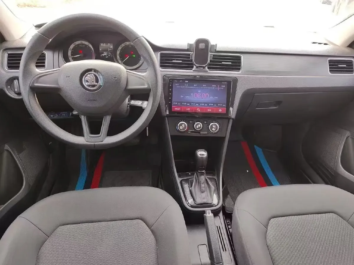 2019 Skoda Rapid Spaceback 1.5L 112HP L4 6AT,autocango,china used car exporter,china ev exporter,chinese used car exporter,chinese used ev exporter