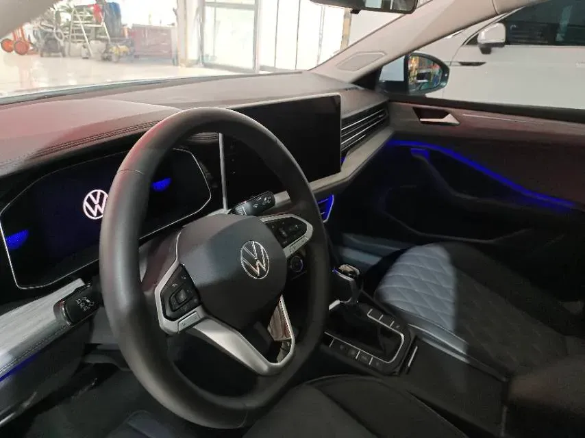 2024 Volkswagen Sagitar 1.5T 160HP L4 7DCT,autocango,china used car exporter,china ev exporter,chinese used car exporter,chinese used ev exporter