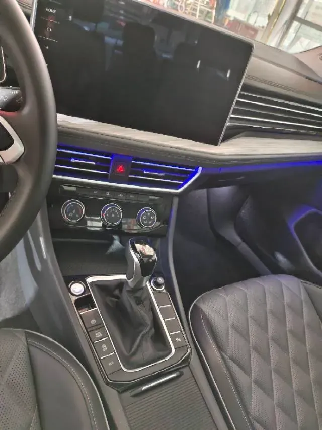 2024 Volkswagen Sagitar 1.5T 160HP L4 7DCT,autocango,china used car exporter,china ev exporter,chinese used car exporter,chinese used ev exporter