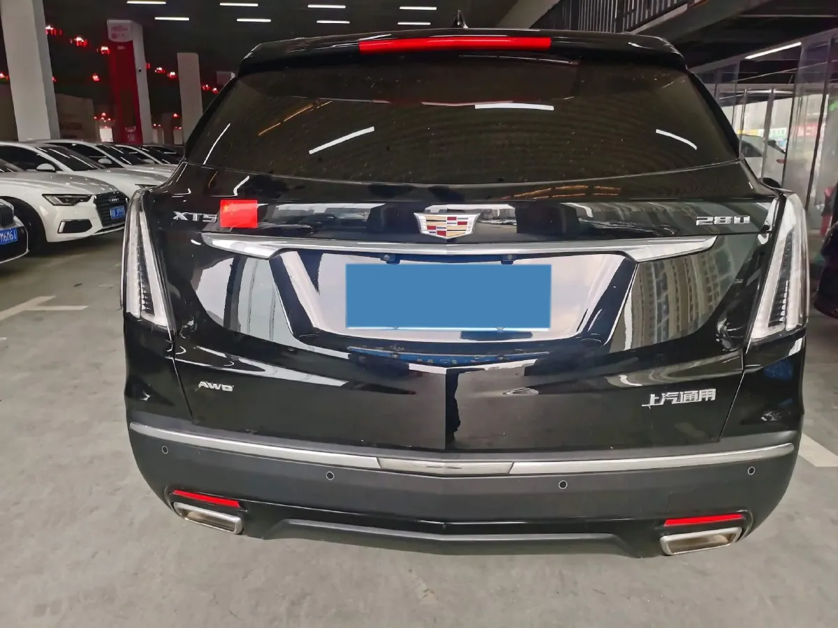 2021 Cadillac XT5 2.0T 237HP L4 9AT,autocango,china used car exporter,china ev exporter,chinese used car exporter,chinese used ev exporter