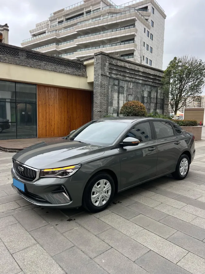 2023 Geely Emgrand 1.5L 127HP L4 5MT,autocango,china used car exporter,china ev exporter,chinese used car exporter,chinese used ev exporter