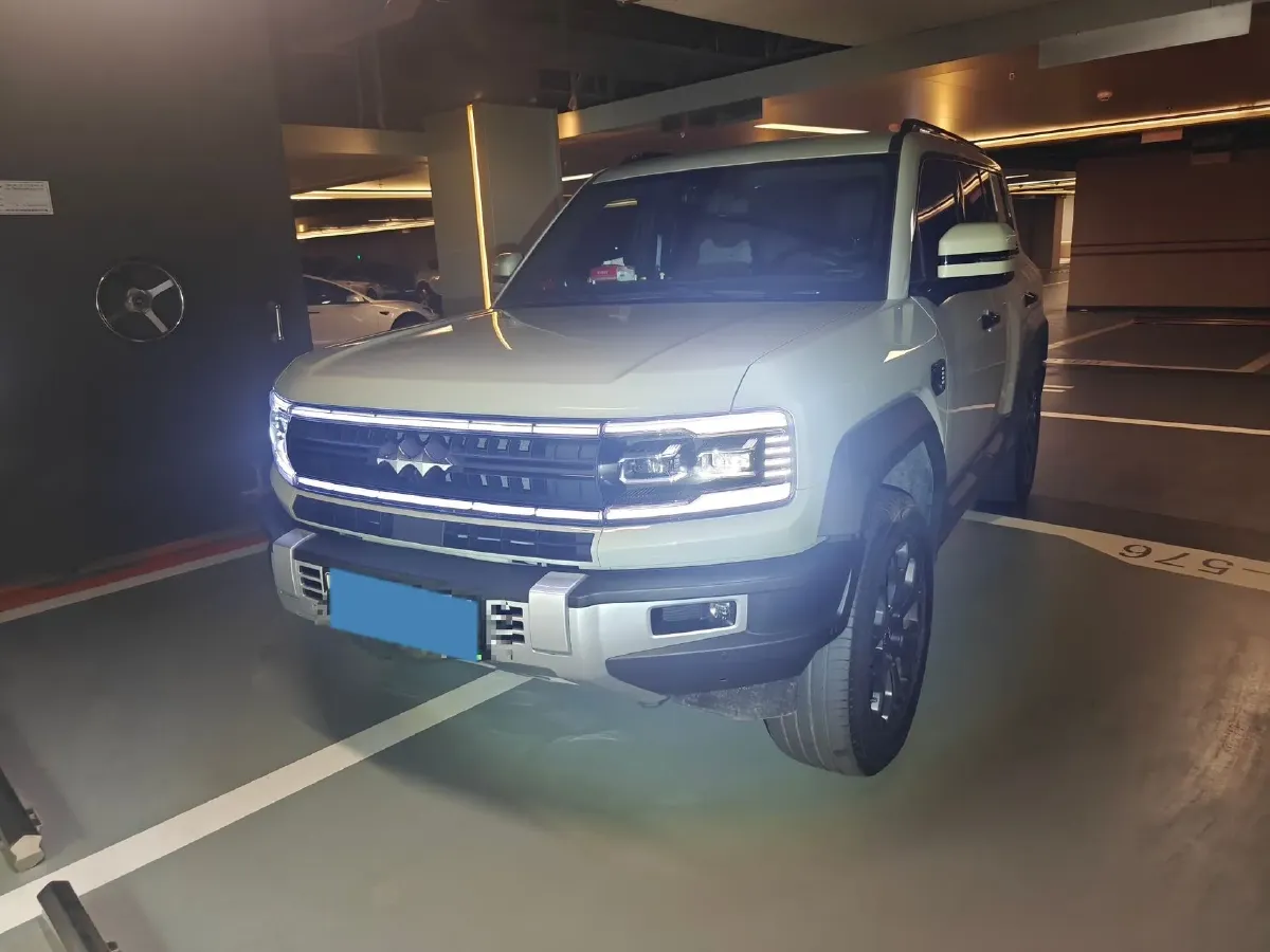 2023 Toyota Crown Kluger 2.5L 189HP L4 E-CVT Hybrid,autocango,china used car exporter,china ev exporter,chinese used car exporter,chinese used ev exporter