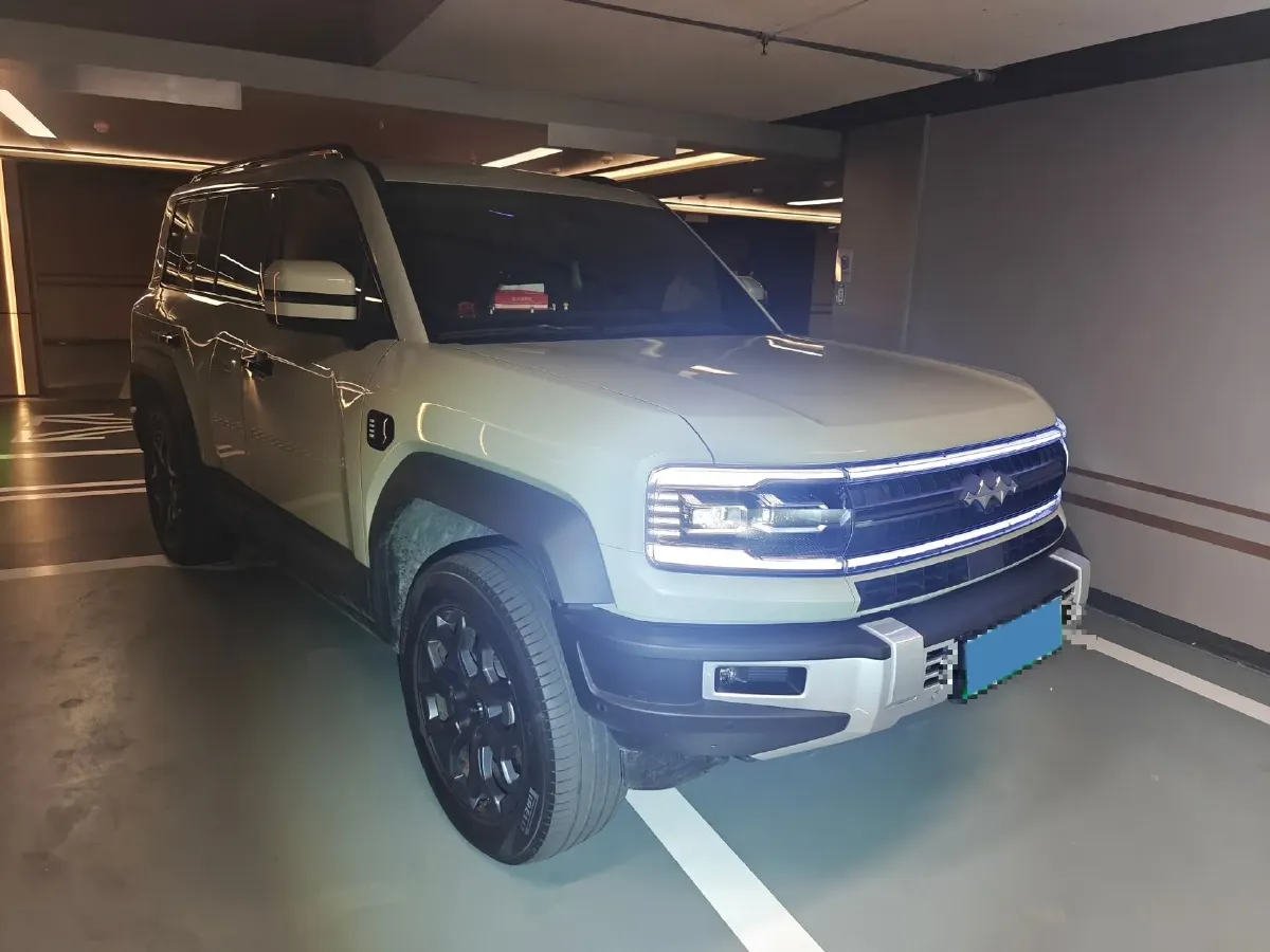 2023 Toyota Crown Kluger 2.5L 189HP L4 E-CVT Hybrid,autocango,china used car exporter,china ev exporter,chinese used car exporter,chinese used ev exporter