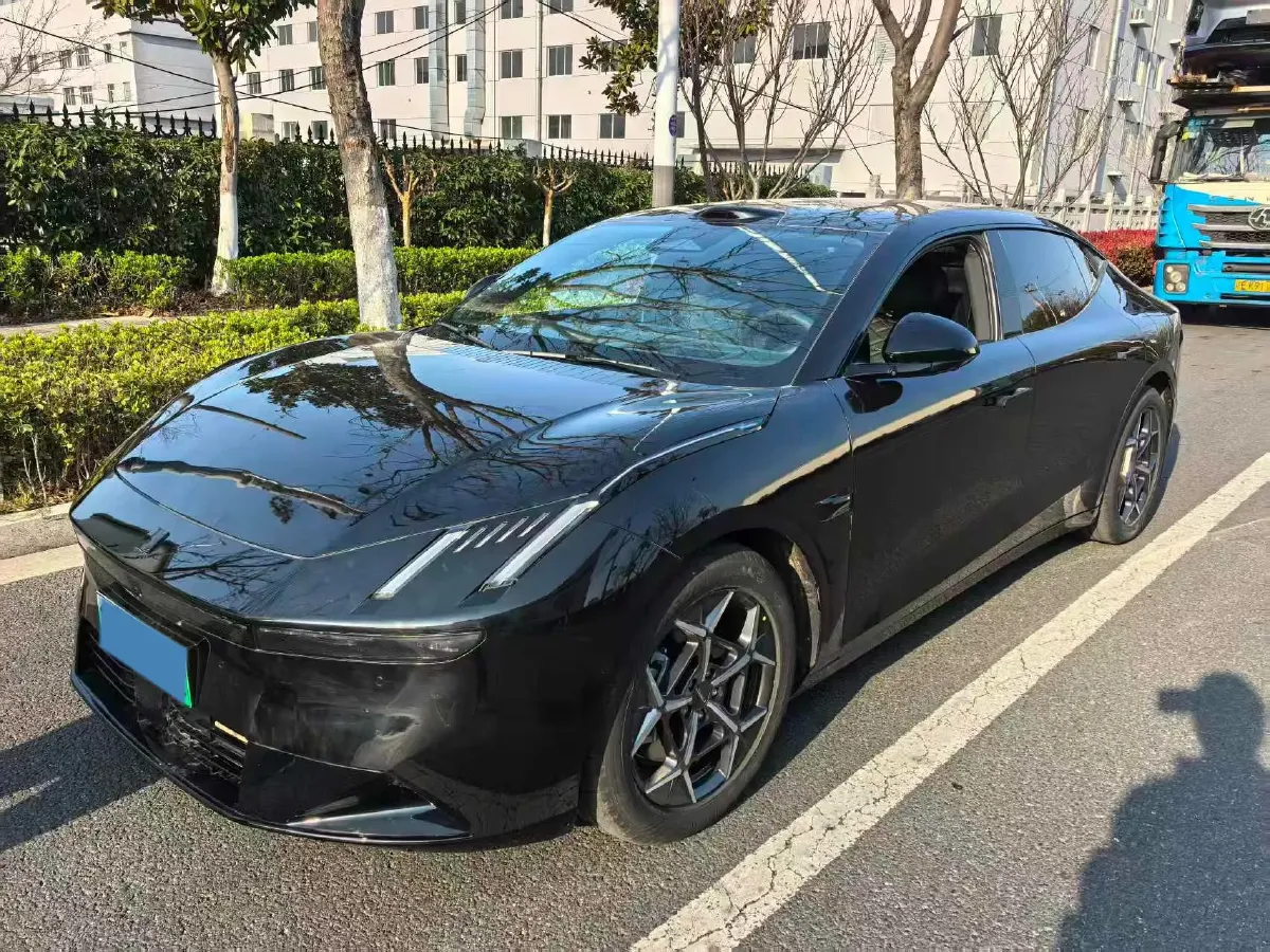 2025 LYNK&CO Z10 BEV 95KWH,autocango,china used car exporter,china ev exporter,chinese used car exporter,chinese used ev exporter