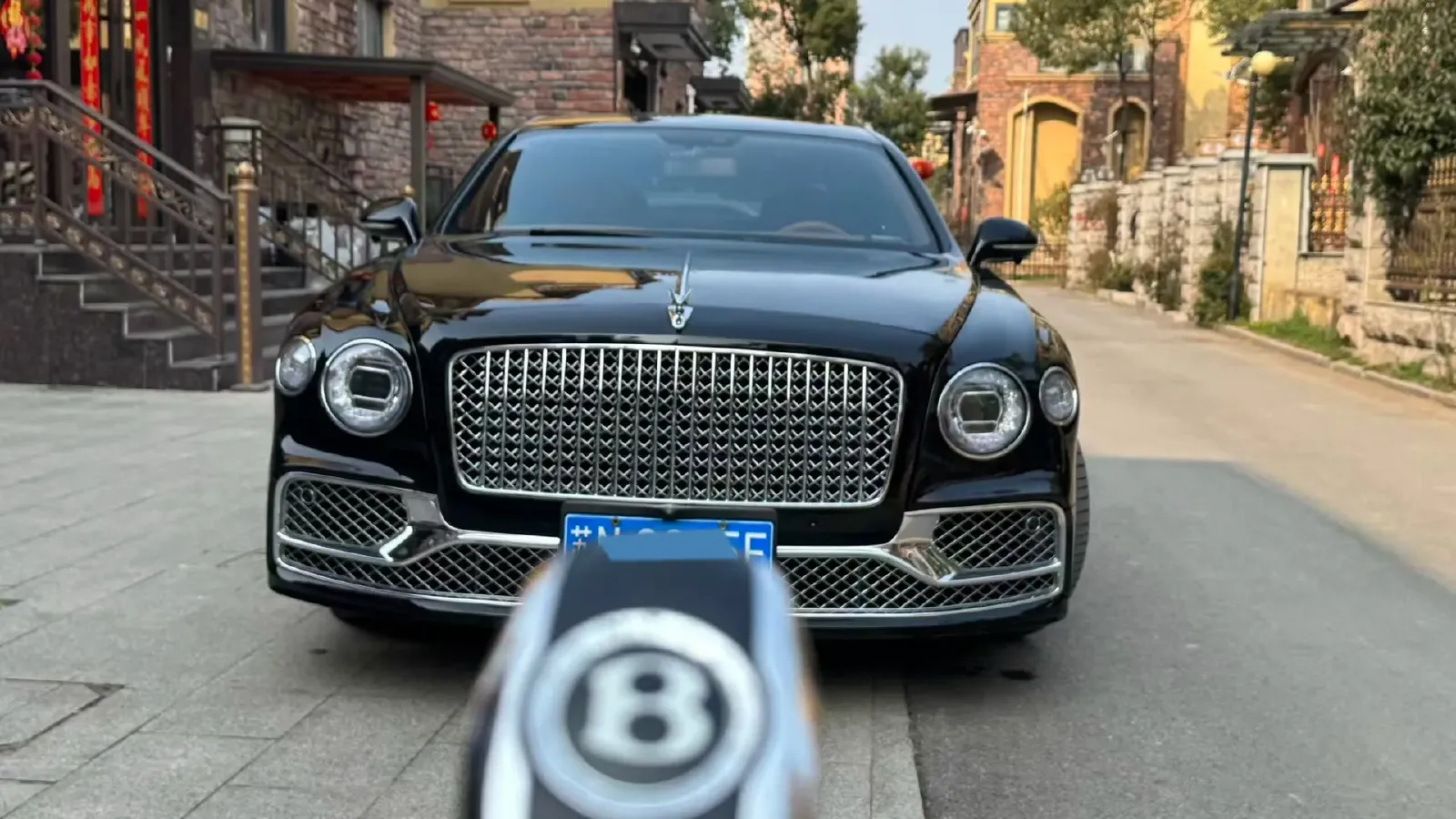 2017 Bentley Flying Spur 4.0T 507HP V8 8AT,autocango,china used car exporter,china ev exporter,chinese used car exporter,chinese used ev exporter