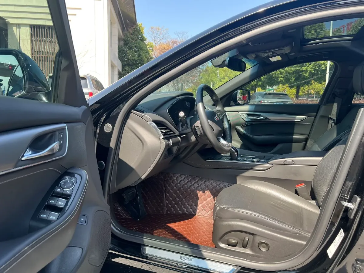 2022 Cadillac CT5 2.0T 237HP L4 10AT,autocango,china used car exporter,china ev exporter,chinese used car exporter,chinese used ev exporter