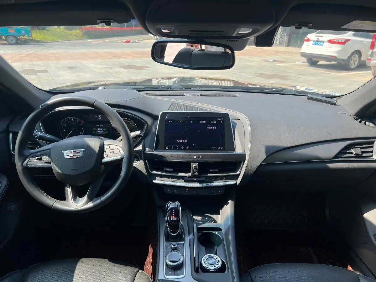 2022 Cadillac CT5 2.0T 237HP L4 10AT,autocango,china used car exporter,china ev exporter,chinese used car exporter,chinese used ev exporter