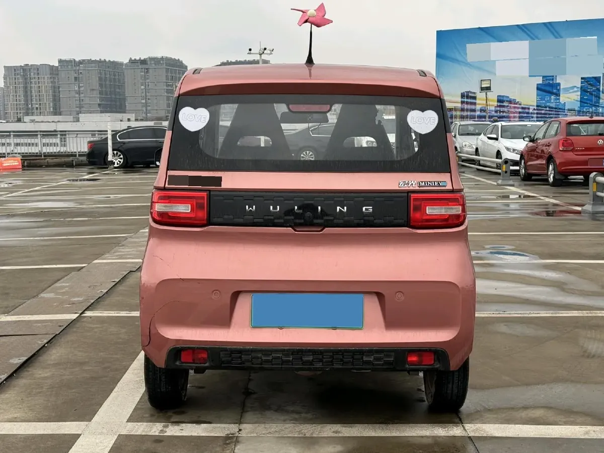 2020 WuLing HongGuang MINI EV BEV 13.8KWH,autocango,china used car exporter,china ev exporter,chinese used car exporter,chinese used ev exporter