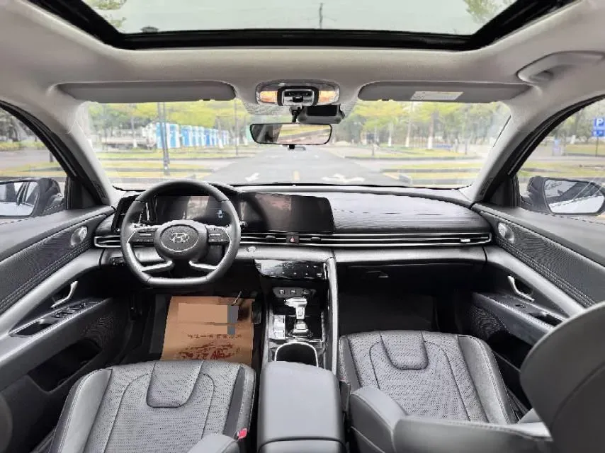 2022 Hyundai Elantra 1.5L 115HP L4 CVT,autocango,china used car exporter,china ev exporter,chinese used car exporter,chinese used ev exporter