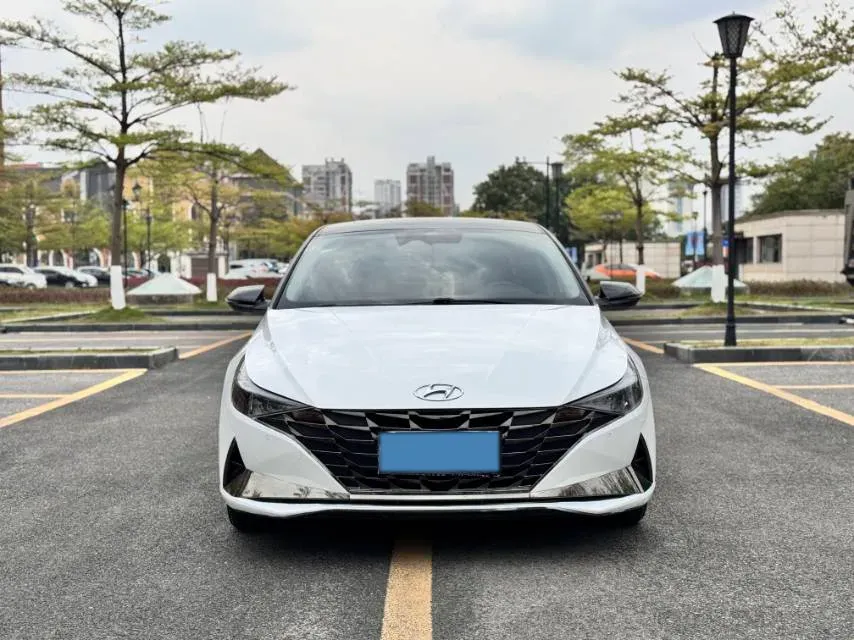 2022 Hyundai Elantra 1.5L 115HP L4 CVT,autocango,china used car exporter,china ev exporter,chinese used car exporter,chinese used ev exporter