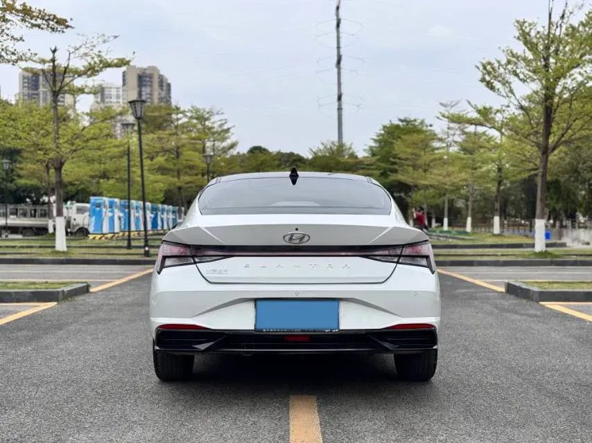 2022 Hyundai Elantra 1.5L 115HP L4 CVT,autocango,china used car exporter,china ev exporter,chinese used car exporter,chinese used ev exporter