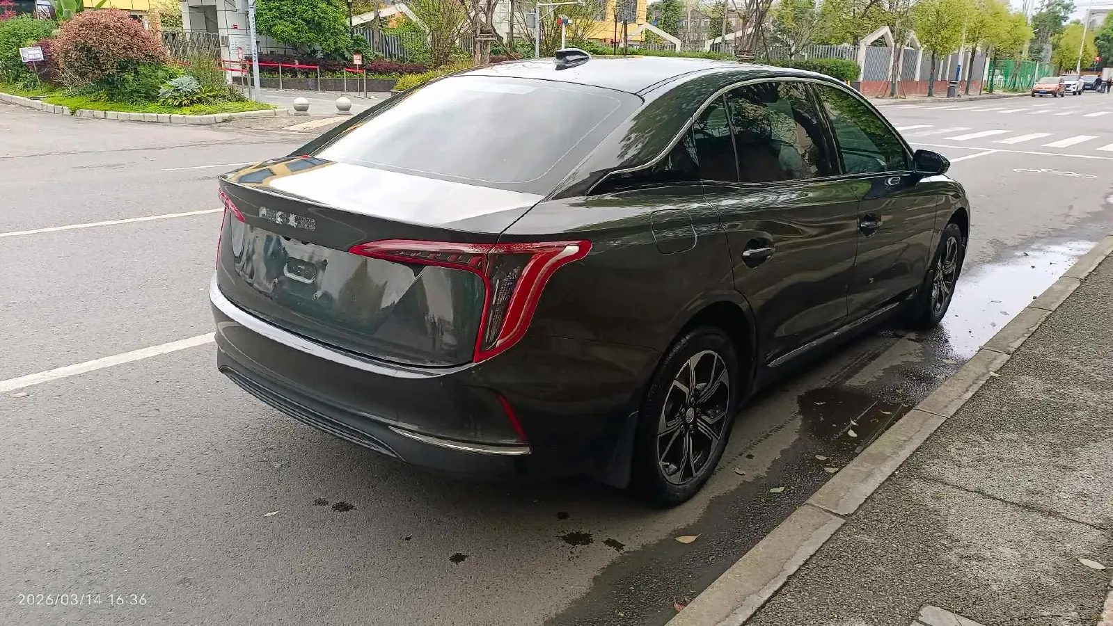 2022 HongQi E-QM5 BEV 54KWH,autocango,china used car exporter,china ev exporter,chinese used car exporter,chinese used ev exporter