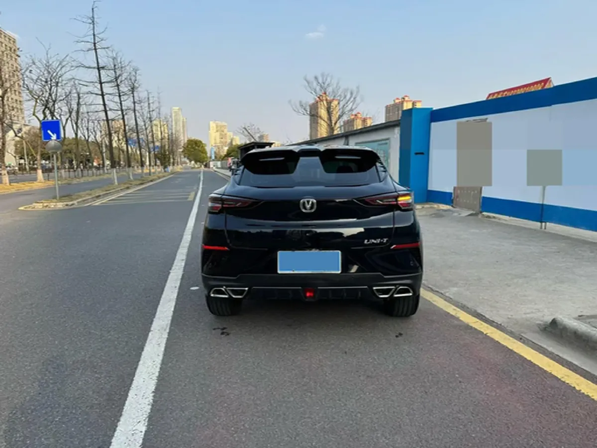 2020 ChangAn UNI-T 1.5T 180HP L4 7DCT,autocango,china used car exporter,china ev exporter,chinese used car exporter,chinese used ev exporter