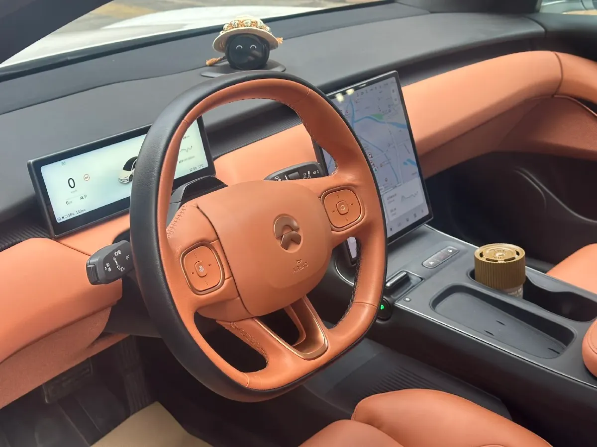 2022 JunTian HeiWuShi Youth 2.0T 203HP L4 6AT,autocango,china used car exporter,china ev exporter,chinese used car exporter,chinese used ev exporter