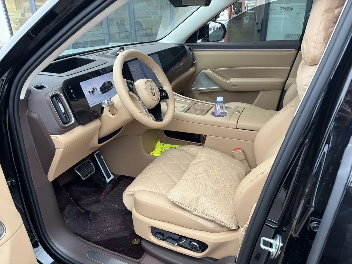 2025 AITO AITO M8 BEV,autocango,china used car exporter,china ev exporter,chinese used car exporter,chinese used ev exporter