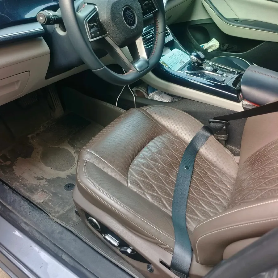 2021 Haval F7 1.5T 169HP L4 7DCT,autocango,china used car exporter,china ev exporter,chinese used car exporter,chinese used ev exporter