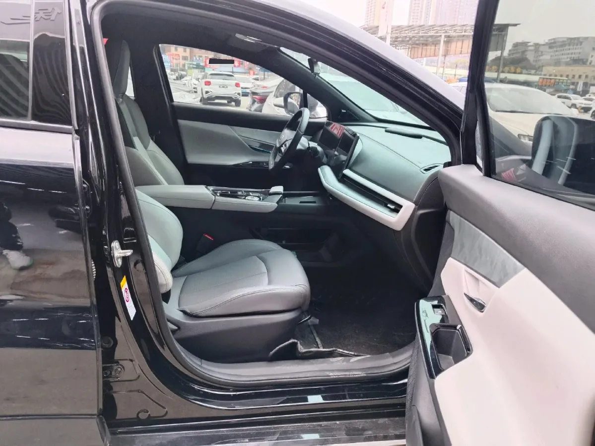 2023 ChangAn UNI-T 1.5T 188HP L4 7DCT,autocango,china used car exporter,china ev exporter,chinese used car exporter,chinese used ev exporter