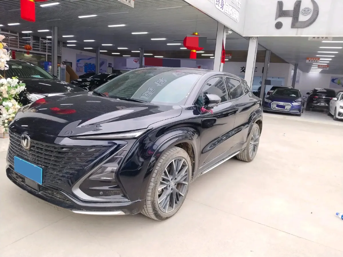 2023 ChangAn UNI-T 1.5T 188HP L4 7DCT,autocango,china used car exporter,china ev exporter,chinese used car exporter,chinese used ev exporter