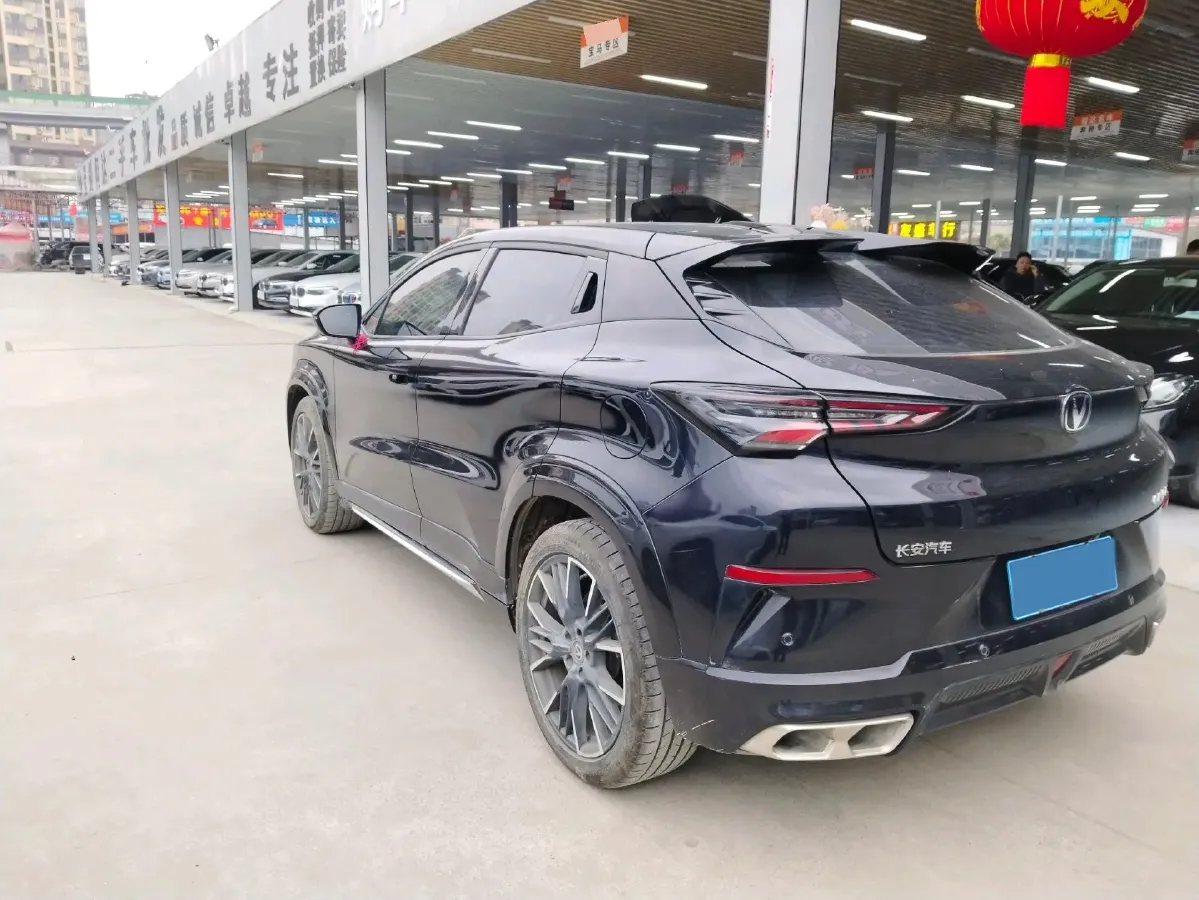 2023 ChangAn UNI-T 1.5T 188HP L4 7DCT,autocango,china used car exporter,china ev exporter,chinese used car exporter,chinese used ev exporter