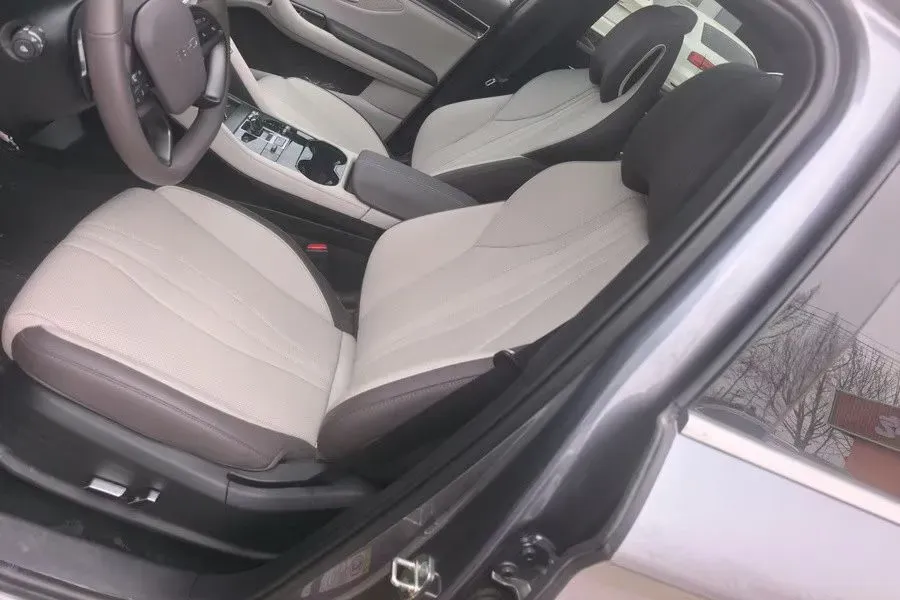 2025 BYD Song Plus 1.5L 101HP L4 E-CVT PHEV 18.3KWH,autocango,china used car exporter,china ev exporter,chinese used car exporter,chinese used ev exporter