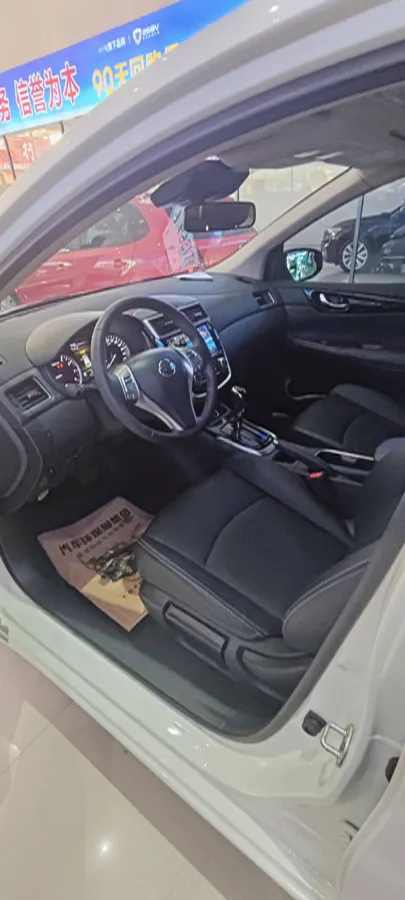 2021 Nissan Tiida 1.6L 122HP L4 CVT,autocango,china used car exporter,china ev exporter,chinese used car exporter,chinese used ev exporter