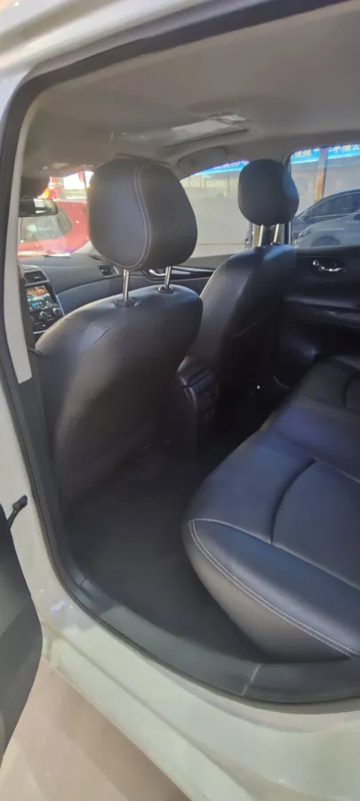 2021 Nissan Tiida 1.6L 122HP L4 CVT,autocango,china used car exporter,china ev exporter,chinese used car exporter,chinese used ev exporter