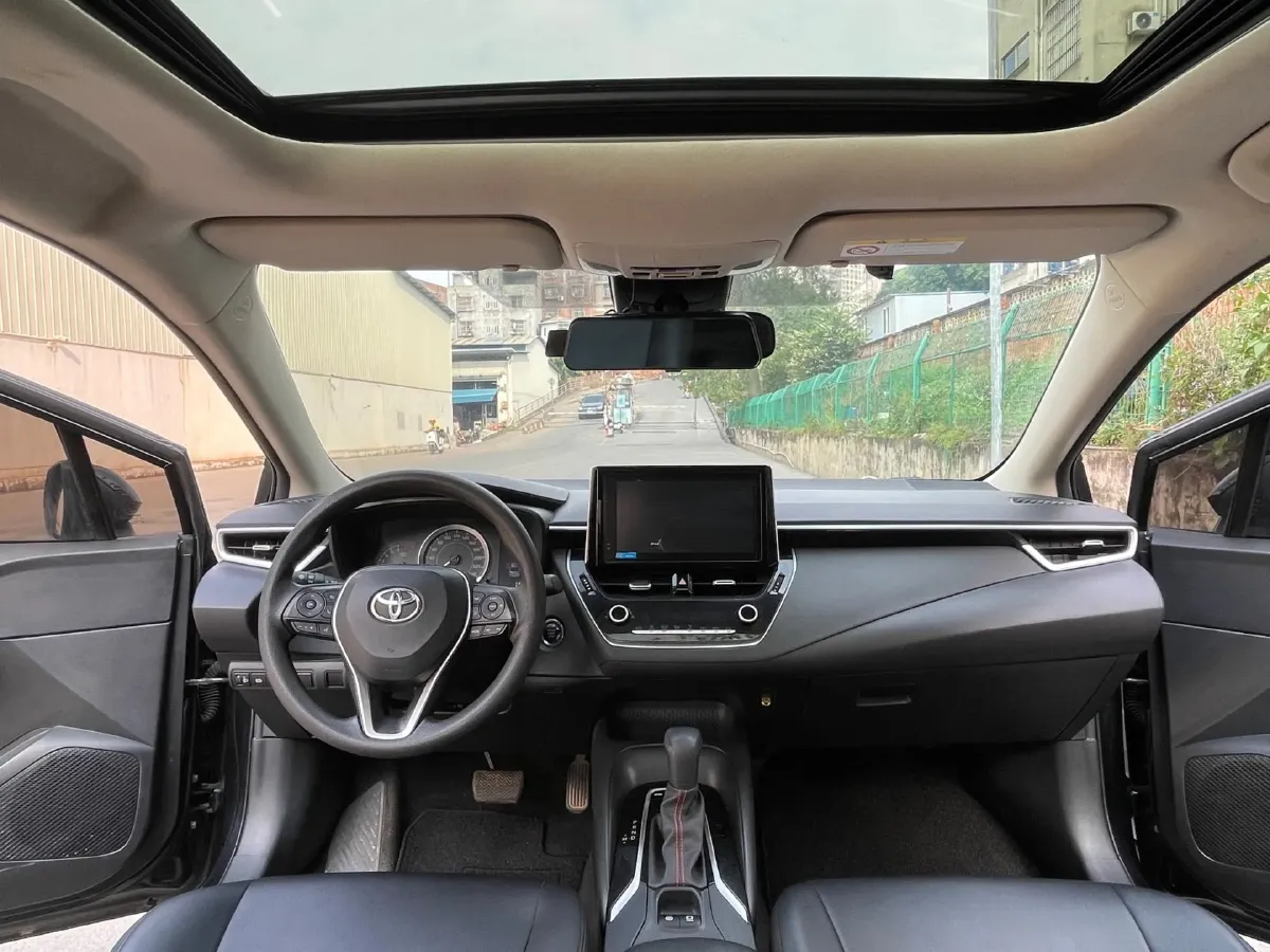 2021 Toyota Corolla 1.2T 116HP L4 CVT,autocango,china used car exporter,china ev exporter,chinese used car exporter,chinese used ev exporter