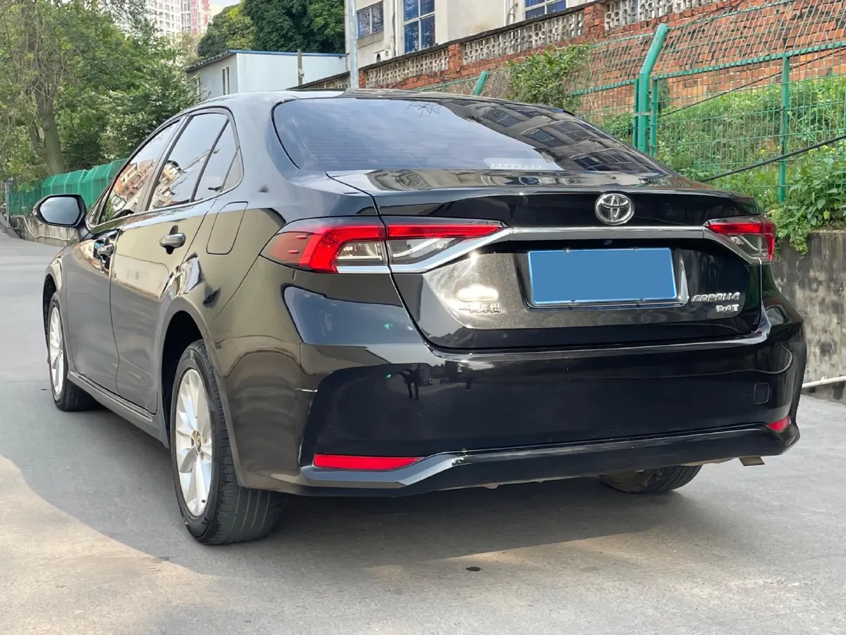 2021 Toyota Corolla 1.2T 116HP L4 CVT,autocango,china used car exporter,china ev exporter,chinese used car exporter,chinese used ev exporter