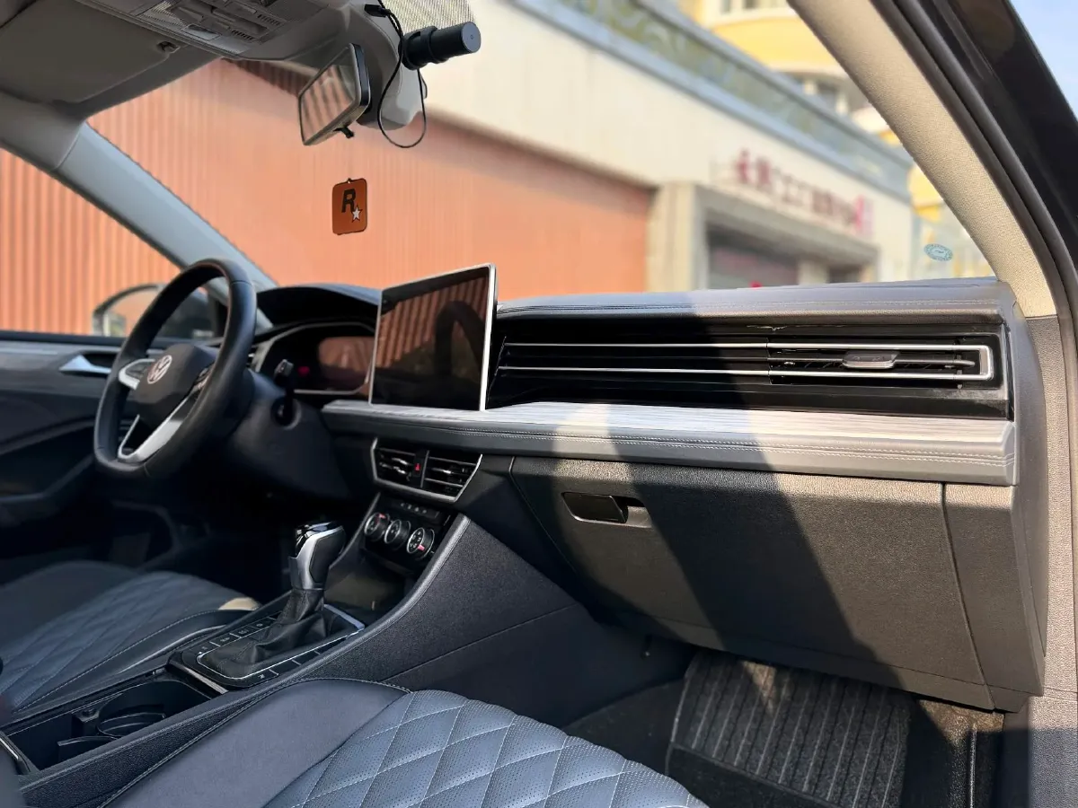 2023 Volkswagen Sagitar 1.5T 160HP L4 7DCT,autocango,china used car exporter,china ev exporter,chinese used car exporter,chinese used ev exporter