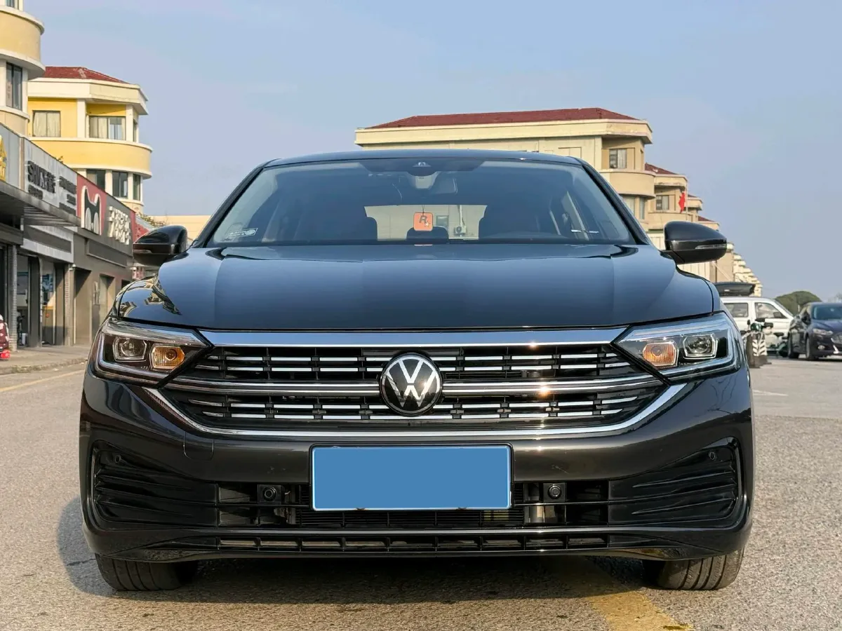 2023 Volkswagen Sagitar 1.5T 160HP L4 7DCT,autocango,china used car exporter,china ev exporter,chinese used car exporter,chinese used ev exporter