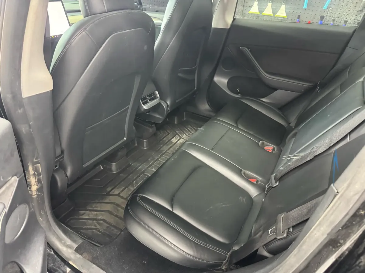 2021 MINI COUNTRYMAN 1.5T 136HP L3 8AT,autocango,china used car exporter,china ev exporter,chinese used car exporter,chinese used ev exporter