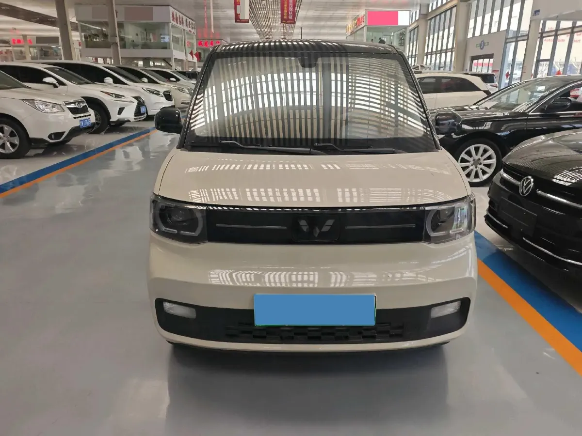 2022 WuLing HongGuang MINI EV BEV 9KWH,autocango,china used car exporter,china ev exporter,chinese used car exporter,chinese used ev exporter
