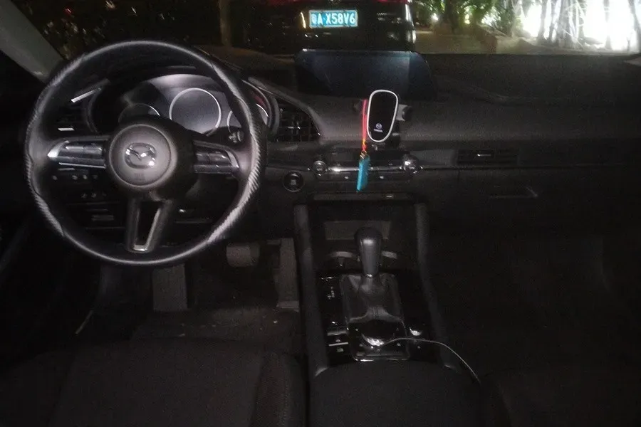 2023 Mazda 3 Axela 2.0L 158HP L4 6AT,autocango,china used car exporter,china ev exporter,chinese used car exporter,chinese used ev exporter
