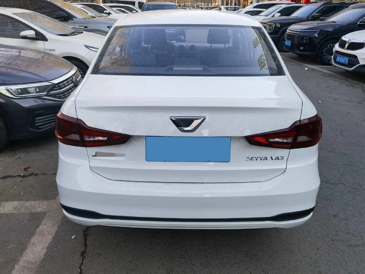 2025 Jetta VA3 1.5L 112HP L4 5MT,autocango,china used car exporter,china ev exporter,chinese used car exporter,chinese used ev exporter