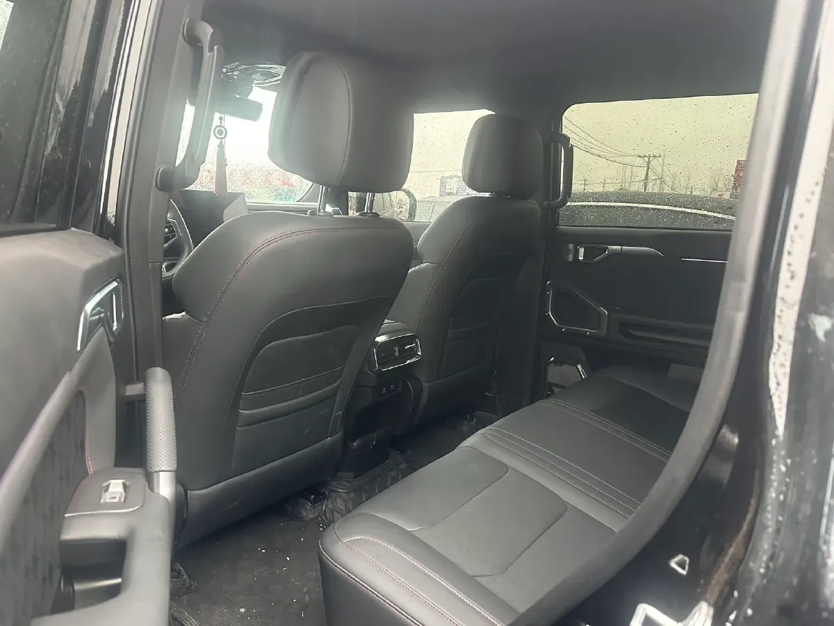 2023 Jetour Traveller 2.0T 254HP L4 8AT,autocango,china used car exporter,china ev exporter,chinese used car exporter,chinese used ev exporter