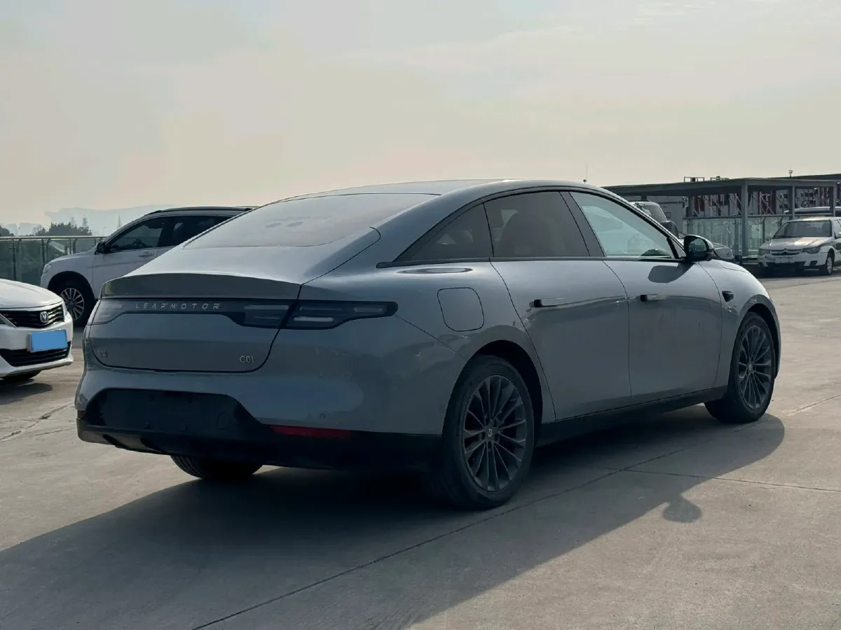 2024 Leapmotor C01 BEV 62.8KWH,autocango,china used car exporter,china ev exporter,chinese used car exporter,chinese used ev exporter