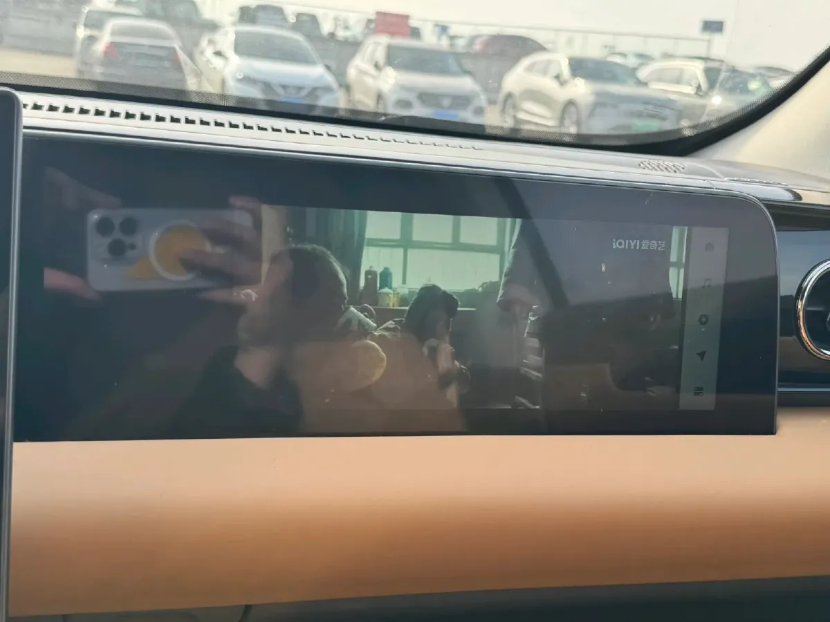 2024 Leapmotor C01 BEV 62.8KWH,autocango,china used car exporter,china ev exporter,chinese used car exporter,chinese used ev exporter