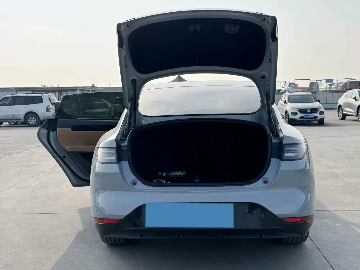 2024 Leapmotor C01 BEV 62.8KWH,autocango,china used car exporter,china ev exporter,chinese used car exporter,chinese used ev exporter