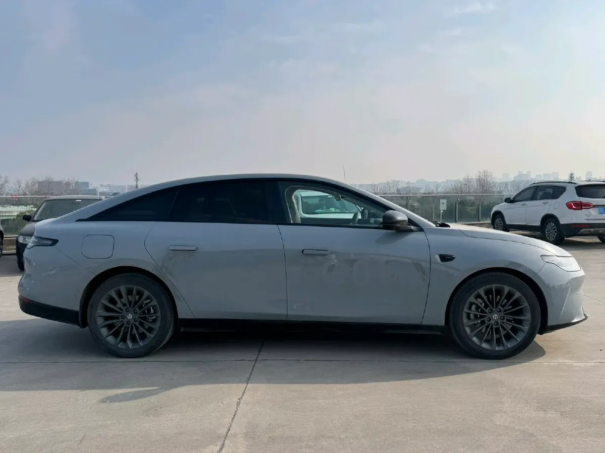 2024 Leapmotor C01 BEV 62.8KWH,autocango,china used car exporter,china ev exporter,chinese used car exporter,chinese used ev exporter