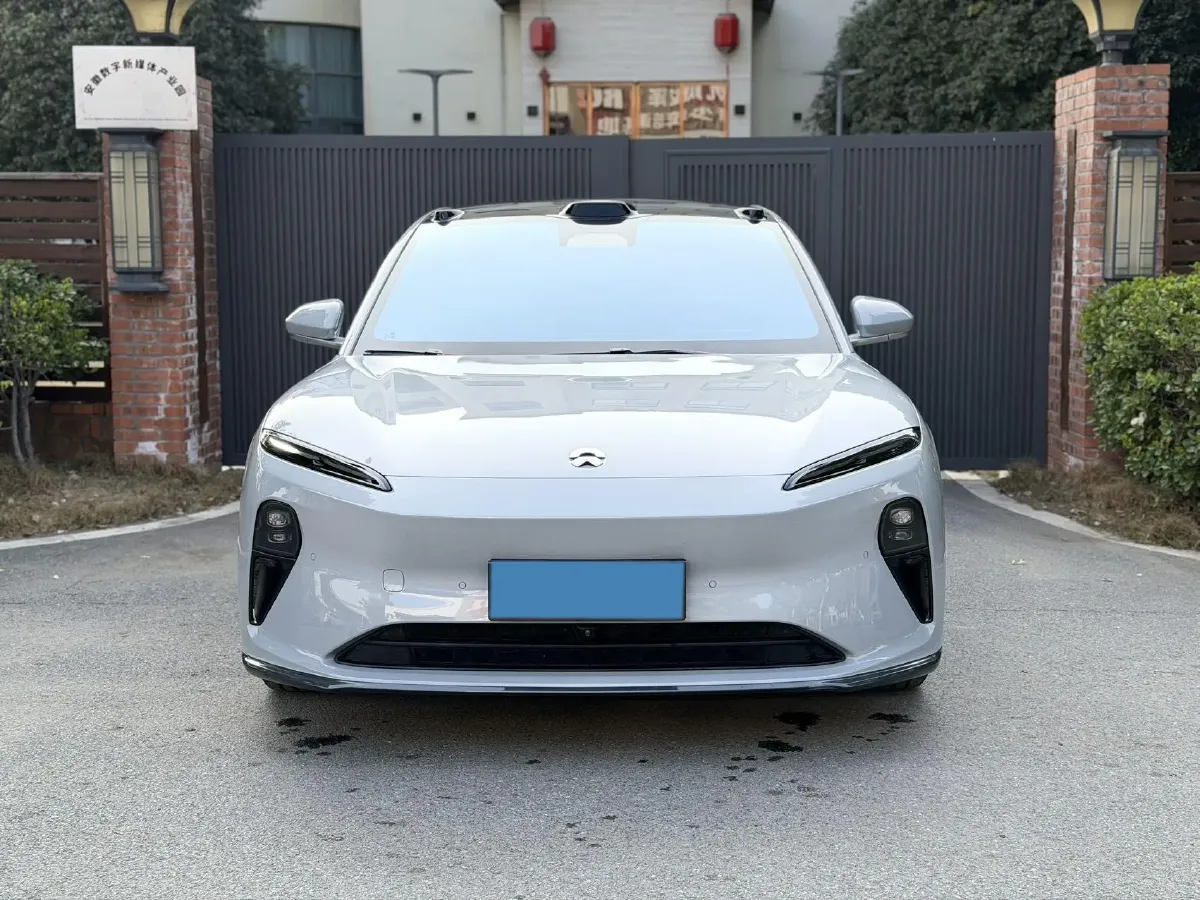 2024 NIO ET5 BEV 75KWH,autocango,china used car exporter,china ev exporter,chinese used car exporter,chinese used ev exporter
