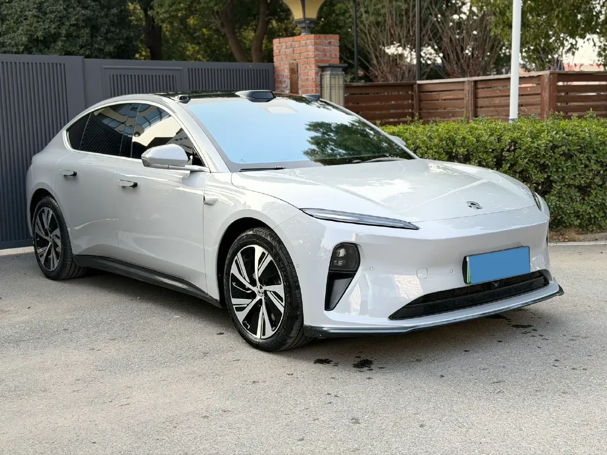 2024 NIO ET5 BEV 75KWH,autocango,china used car exporter,china ev exporter,chinese used car exporter,chinese used ev exporter