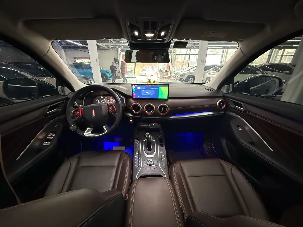 2020 WEY VV6 2.0T 227HP L4 7DCT,autocango,china used car exporter,china ev exporter,chinese used car exporter,chinese used ev exporter