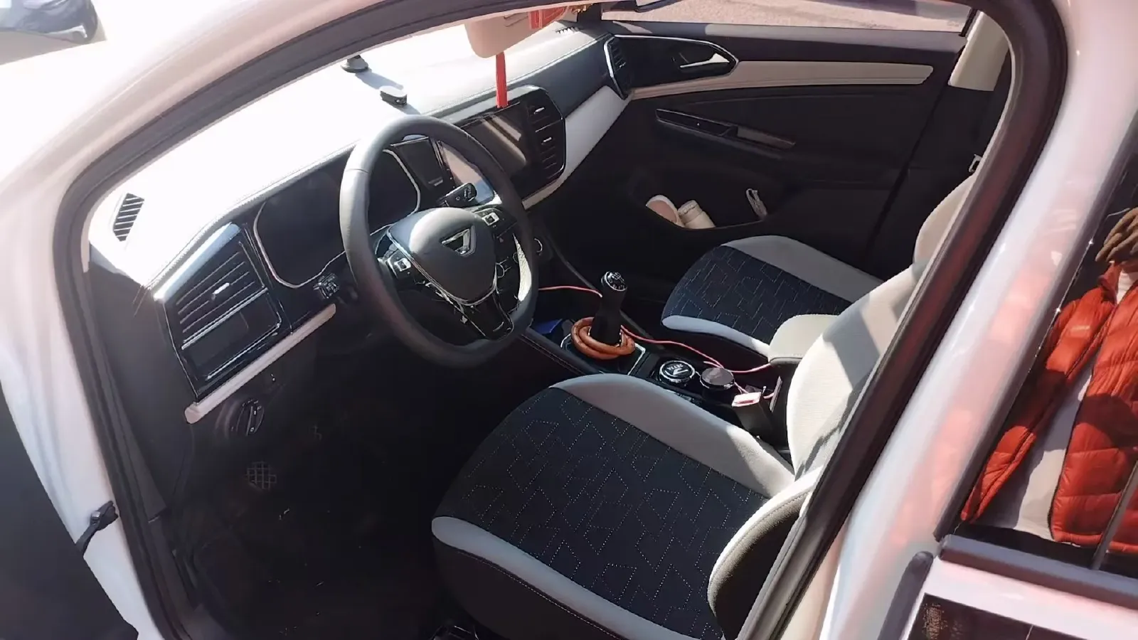 2024 Jetta VS7 1.4T 150HP L4 6AT,autocango,china used car exporter,china ev exporter,chinese used car exporter,chinese used ev exporter