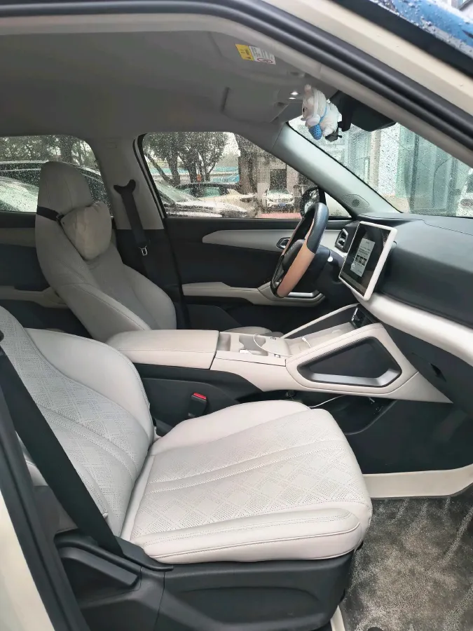 2024 BYD YuanUP BEV 45.12KWH,autocango,china used car exporter,china ev exporter,chinese used car exporter,chinese used ev exporter