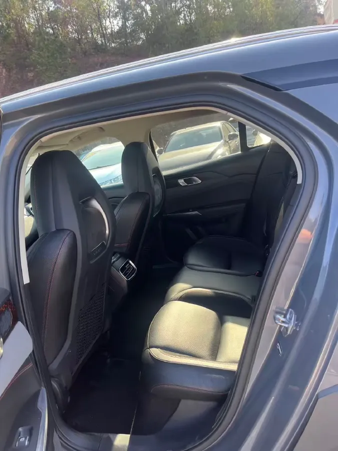 2018 Toyota C-HR 2.0L 171HP L4 CVT,autocango,china used car exporter,china ev exporter,chinese used car exporter,chinese used ev exporter